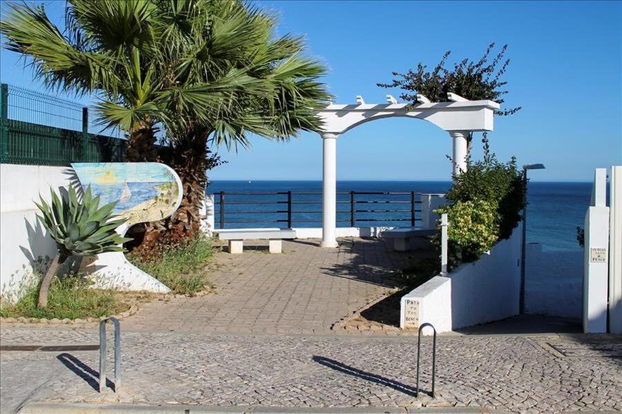 Varandas Do Mar Apartamento T2R Frente Mar Olhos De Gua Albufeira Olhos de Agua  Dış mekan fotoğraf